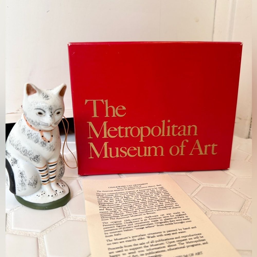 Chalkware Cat Ornament - Metropolitan Museum of Art - Picture 2 of 9